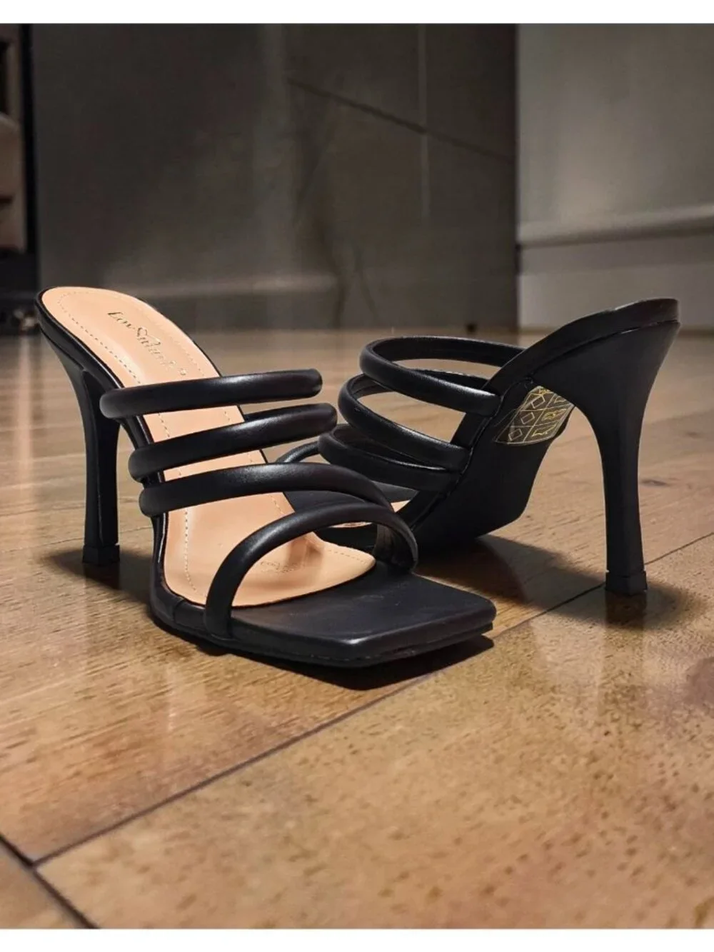 Strappy Black High Heel Sandals With Square Toe Design For Women